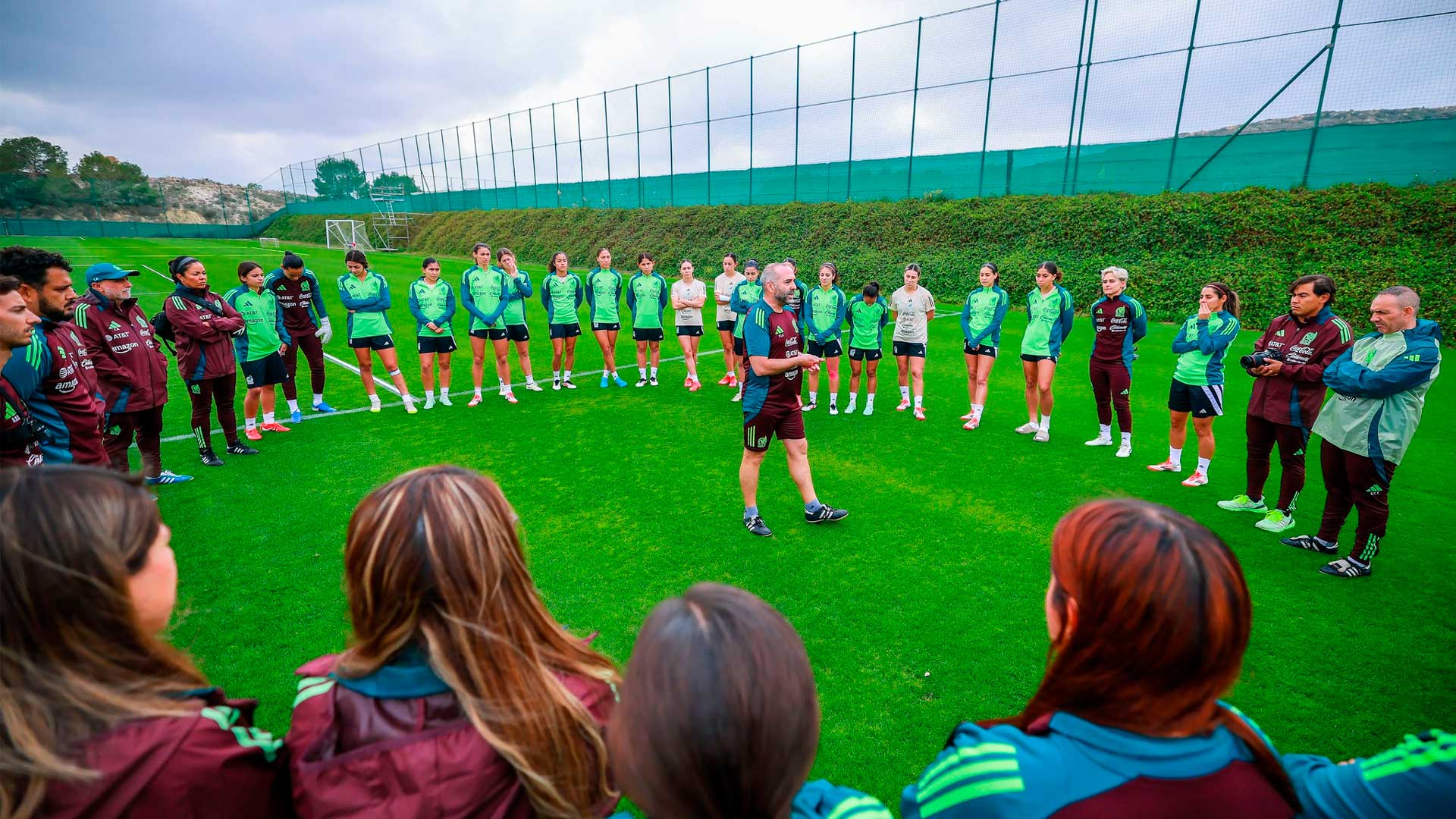 Pedro López, DT del Tri femenil: "Queremos que México sea un equipo fiable" previo a la Pinatar Cup